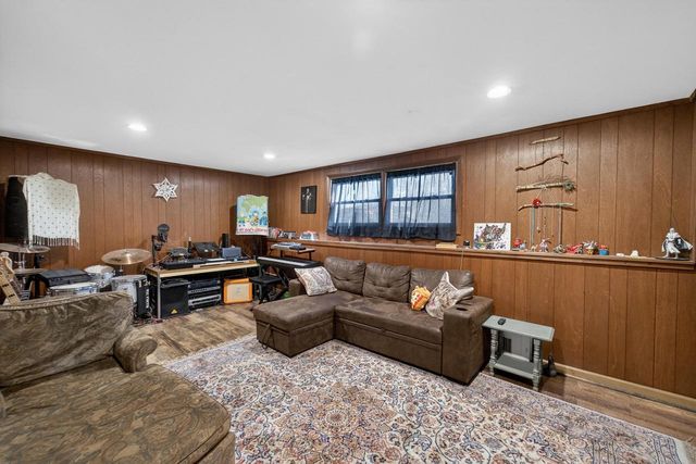 4002-4004 Bruns Avenue, Madison, WI 53714