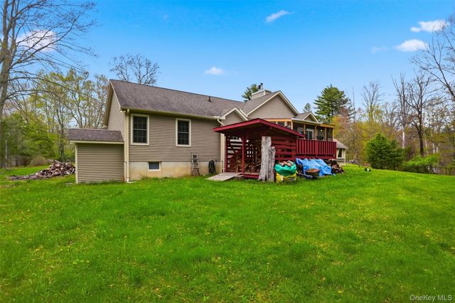 576 Burlingham Road, Bloomingburg, NY 12721