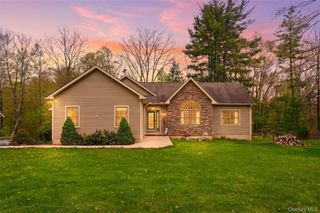 576 Burlingham Road, Bloomingburg, NY 12721
