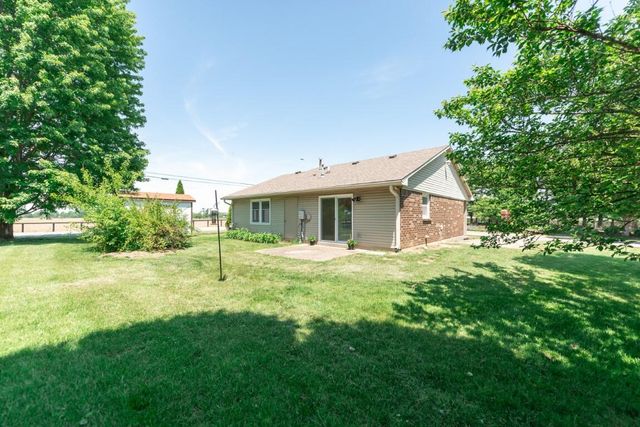 100 Chestnut Lane, Versailles, KY 40383