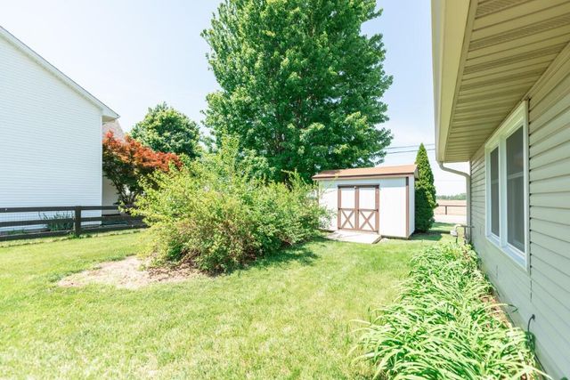 100 Chestnut Lane, Versailles, KY 40383