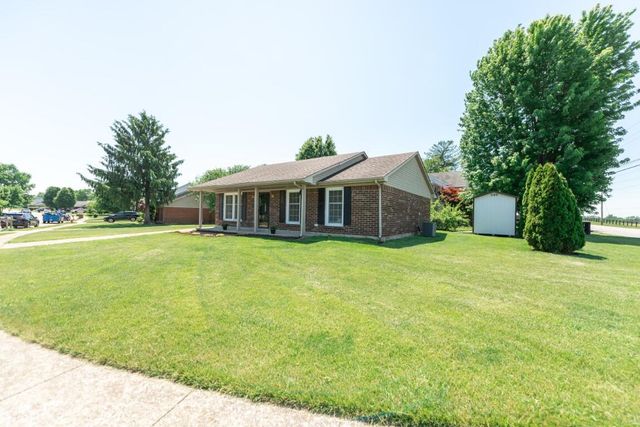 100 Chestnut Lane, Versailles, KY 40383