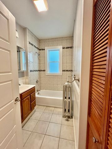 22 Pleasant St 1, Boston, MA 02125