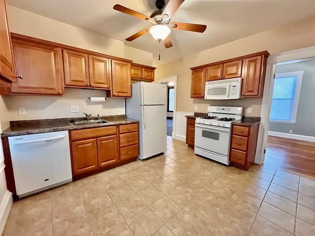 22 Pleasant St 1, Boston, MA 02125