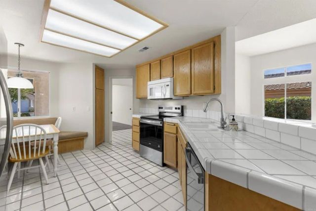 2229 HILTON HEAD GLEN, Escondido, CA 92026