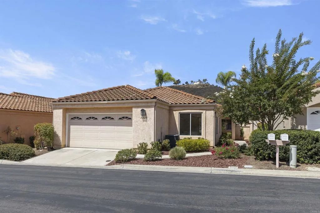 2229 HILTON HEAD GLEN, Escondido, CA 92026