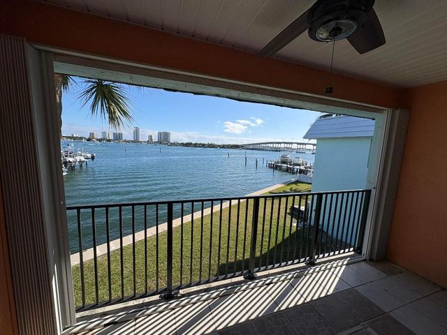 360 Wilma Circle 5, Riviera Beach, FL 33404