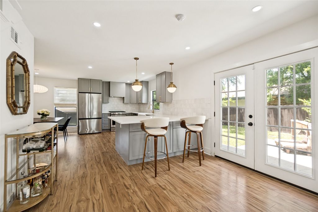 3715 Westminster Drive, Carrollton, TX 75007 — photo 4