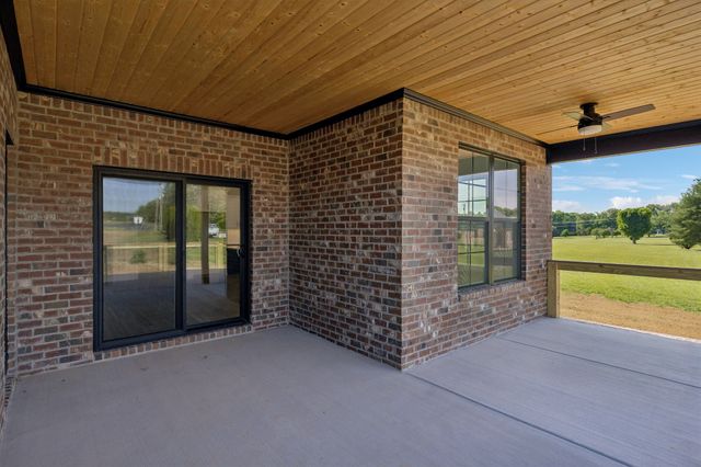 535 Magnolia Drive, Smithville, TN 37166