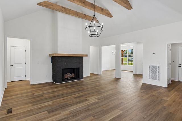 535 Magnolia Drive, Smithville, TN 37166
