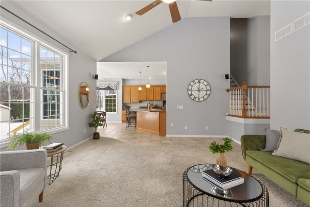 133 Blue Aspen Way, Greece, NY 14612