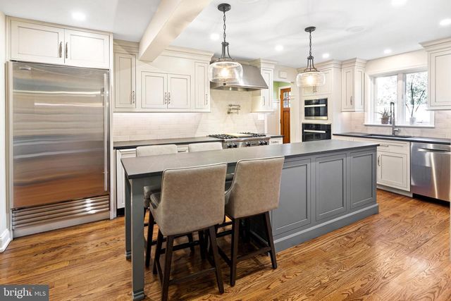 3 BRIAR RD, Wayne, PA 19087