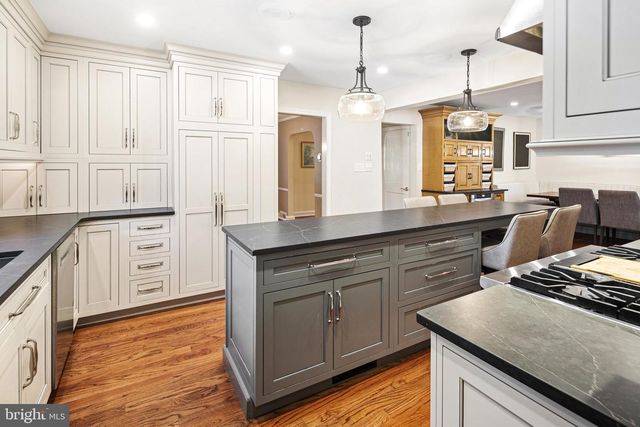 3 BRIAR RD, Wayne, PA 19087