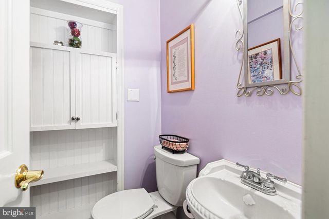 3 BRIAR RD, Wayne, PA 19087