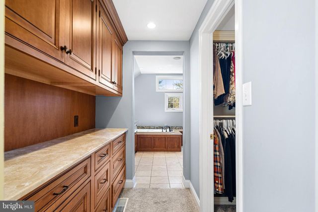 3 BRIAR RD, Wayne, PA 19087