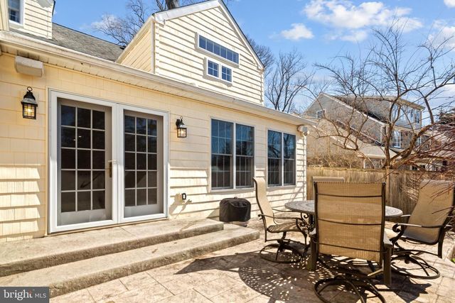 3 BRIAR RD, Wayne, PA 19087