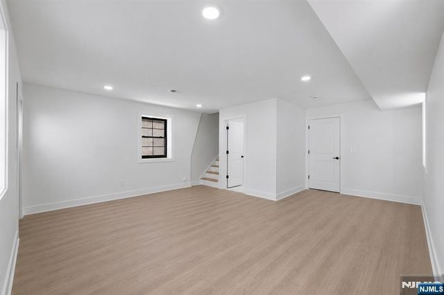 749 11th Street, Newark, NJ 07103