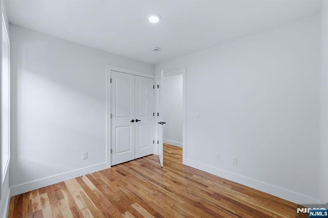 749 11th Street, Newark, NJ 07103