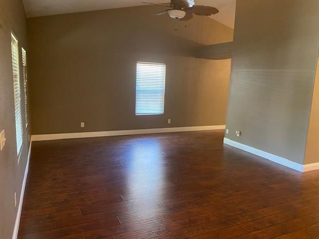 554 St Michelle Drive, Madera, CA 93637