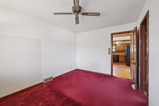 1100 Pflaum Road, Madison, WI 53716