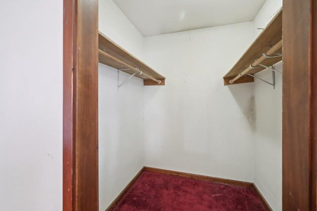 1100 Pflaum Road, Madison, WI 53716