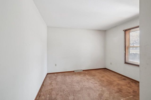 1100 Pflaum Road, Madison, WI 53716