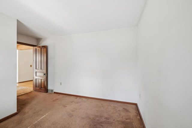 1100 Pflaum Road, Madison, WI 53716