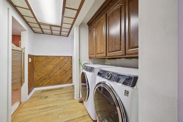 1100 Pflaum Road, Madison, WI 53716