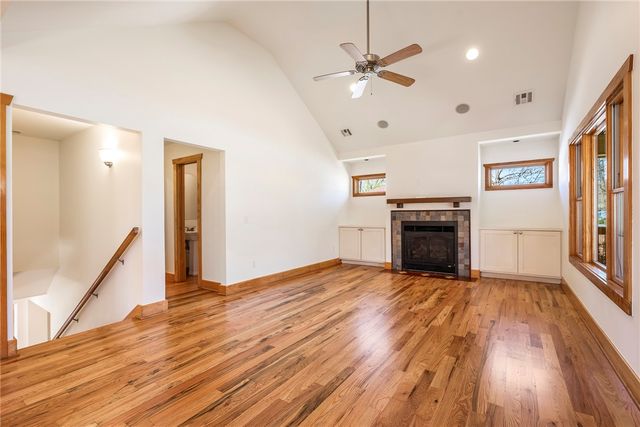 803 N Highland Avenue, Fayetteville, AR 72701