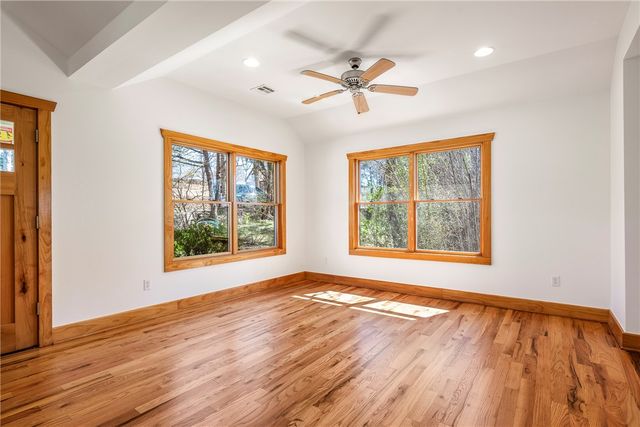 803 N Highland Avenue, Fayetteville, AR 72701