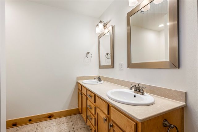 803 N Highland Avenue, Fayetteville, AR 72701