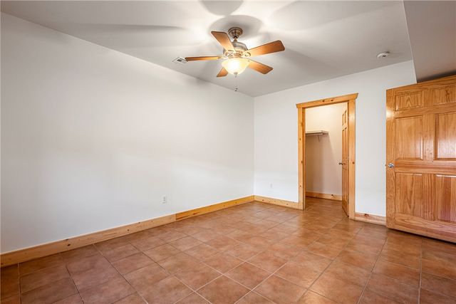 803 N Highland Avenue, Fayetteville, AR 72701