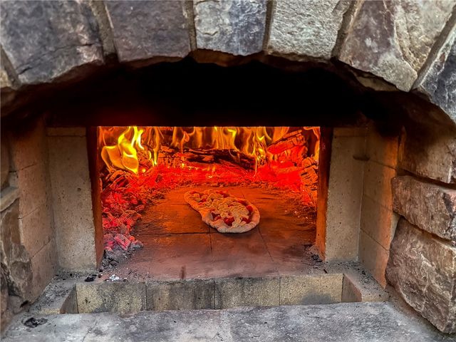 803 N Highland Avenue, Fayetteville, AR 72701