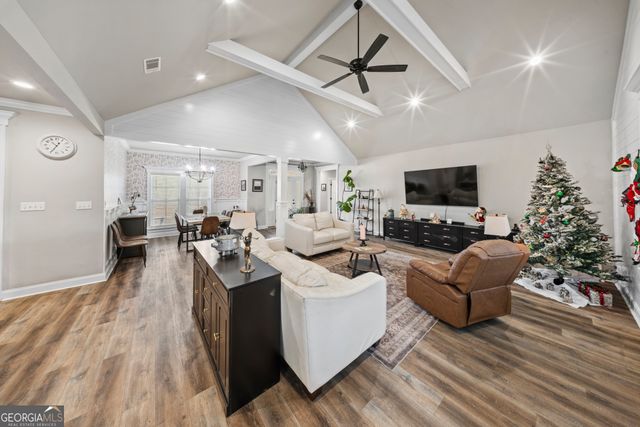 11 Walton Way Drive, Nashville, GA 31639