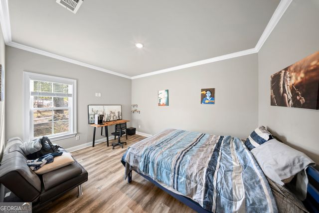 11 Walton Way Drive, Nashville, GA 31639