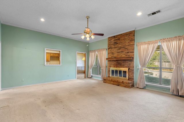 1331 Briarmeade Drive, Duncanville, TX 75137