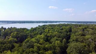 000 Paladin Drive, Log Cabin, TX 75148
