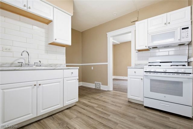 4324 Ardmore Avenue, Cleveland, OH 44109