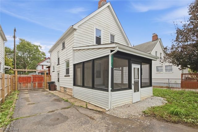 4324 Ardmore Avenue, Cleveland, OH 44109