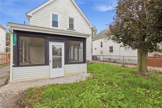 4324 Ardmore Avenue, Cleveland, OH 44109