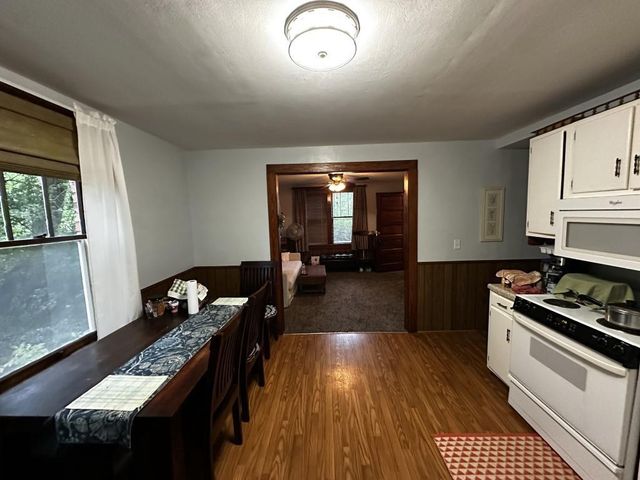 325 S Page Street, Stoughton, WI 53589