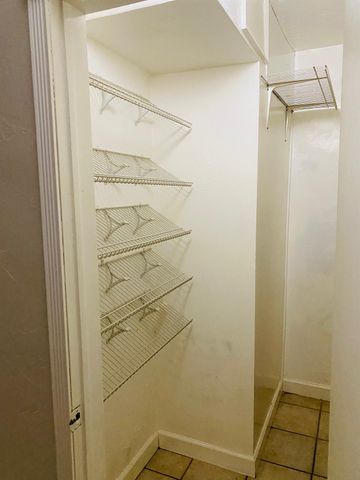 1301 N 12th Court 12a, Hollywood, FL 33019