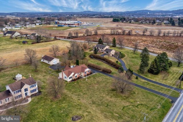 596 BEINHOWER RD, Etters, PA 17319