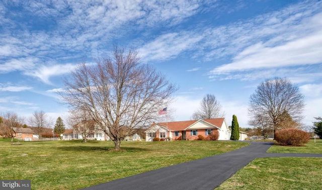 596 BEINHOWER RD, Etters, PA 17319