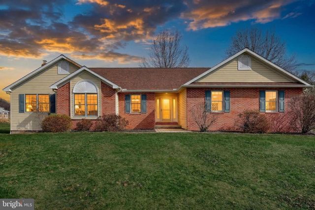 596 BEINHOWER RD, Etters, PA 17319