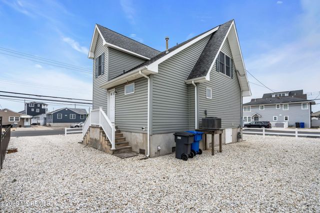 2003 Baltimore Avenue, Ortley Beach, NJ 08751