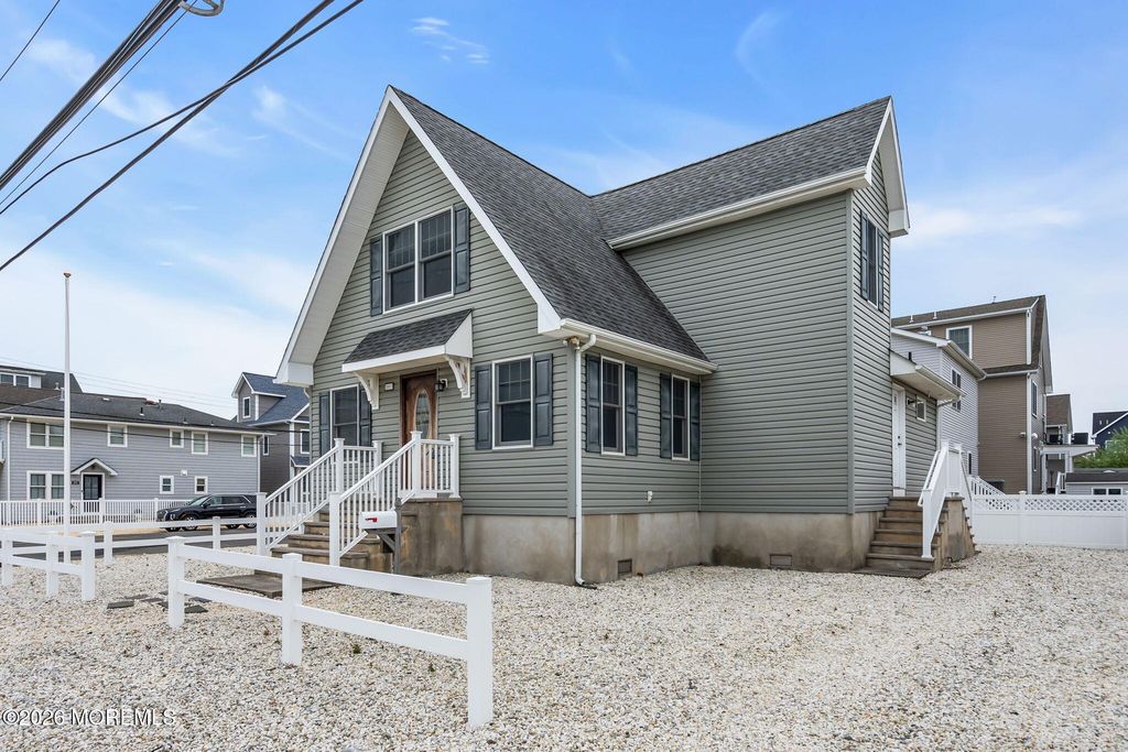 2003 Baltimore Avenue, Ortley Beach, NJ 08751