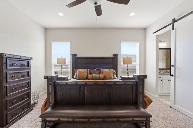 700 Russell Road, Hudson Oaks, TX 76087