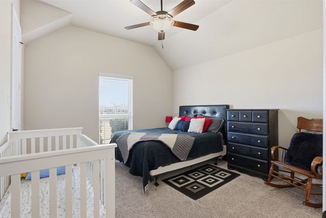 700 Russell Road, Hudson Oaks, TX 76087