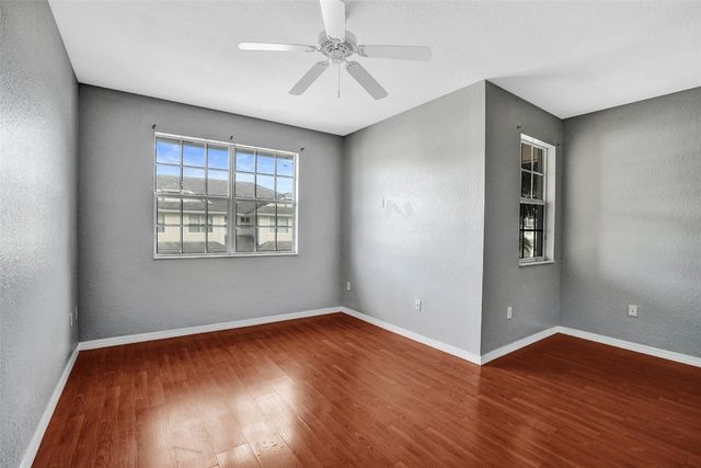 3021 NW 30th Avenue, Oakland Park, FL 33311